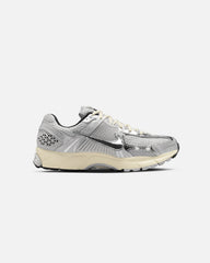 Zoom Vomero 5 Grey