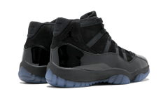 11 Retro "Cap & Gown" 378037 005