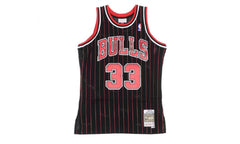 NBA Scottie Pippen Swingman Alternate Jersey "1995 Chicago Bulls - Black" SMJYGS18149 CBUBLCK95SPI